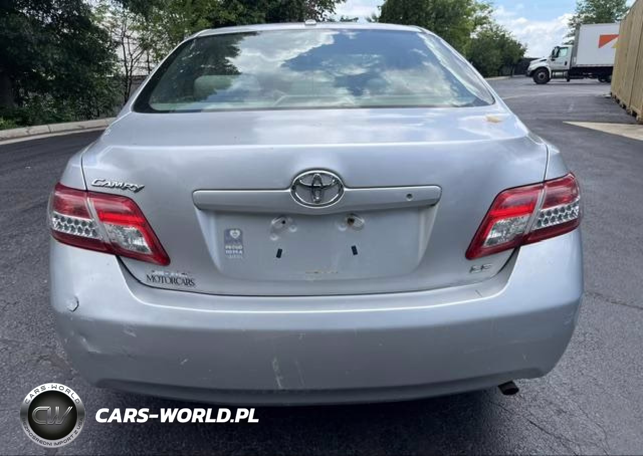 2011 Toyota Camry Le VIN:4T1BF3EKXBU163636 - 14