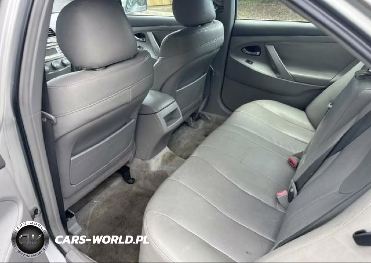 2011 Toyota Camry Le VIN:4T1BF3EKXBU163636 - 16