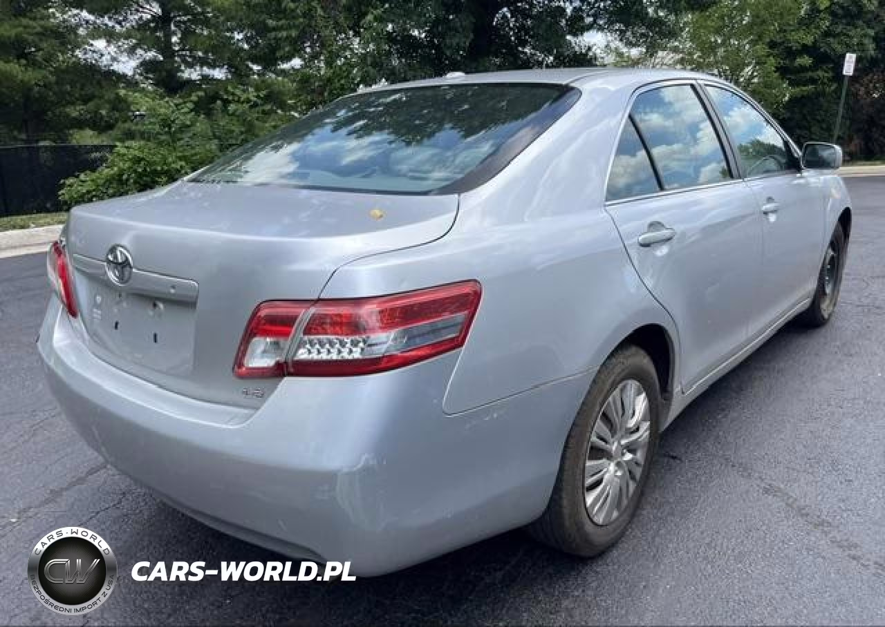2011 Toyota Camry Le VIN:4T1BF3EKXBU163636 - 4