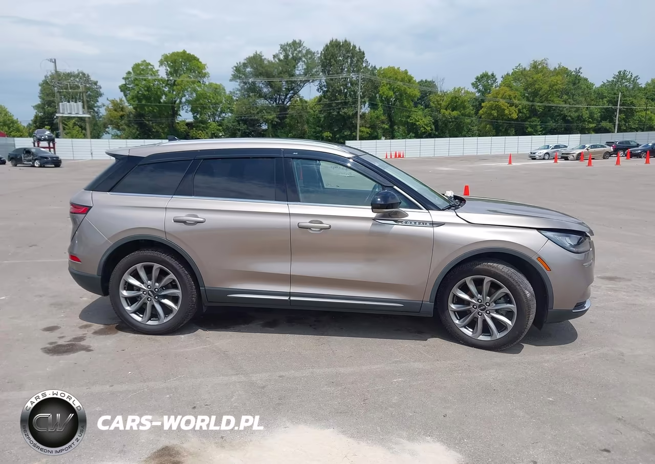 2020 Lincoln Corsair Standard VIN:5LMCJ1C94LUL26139 - 14