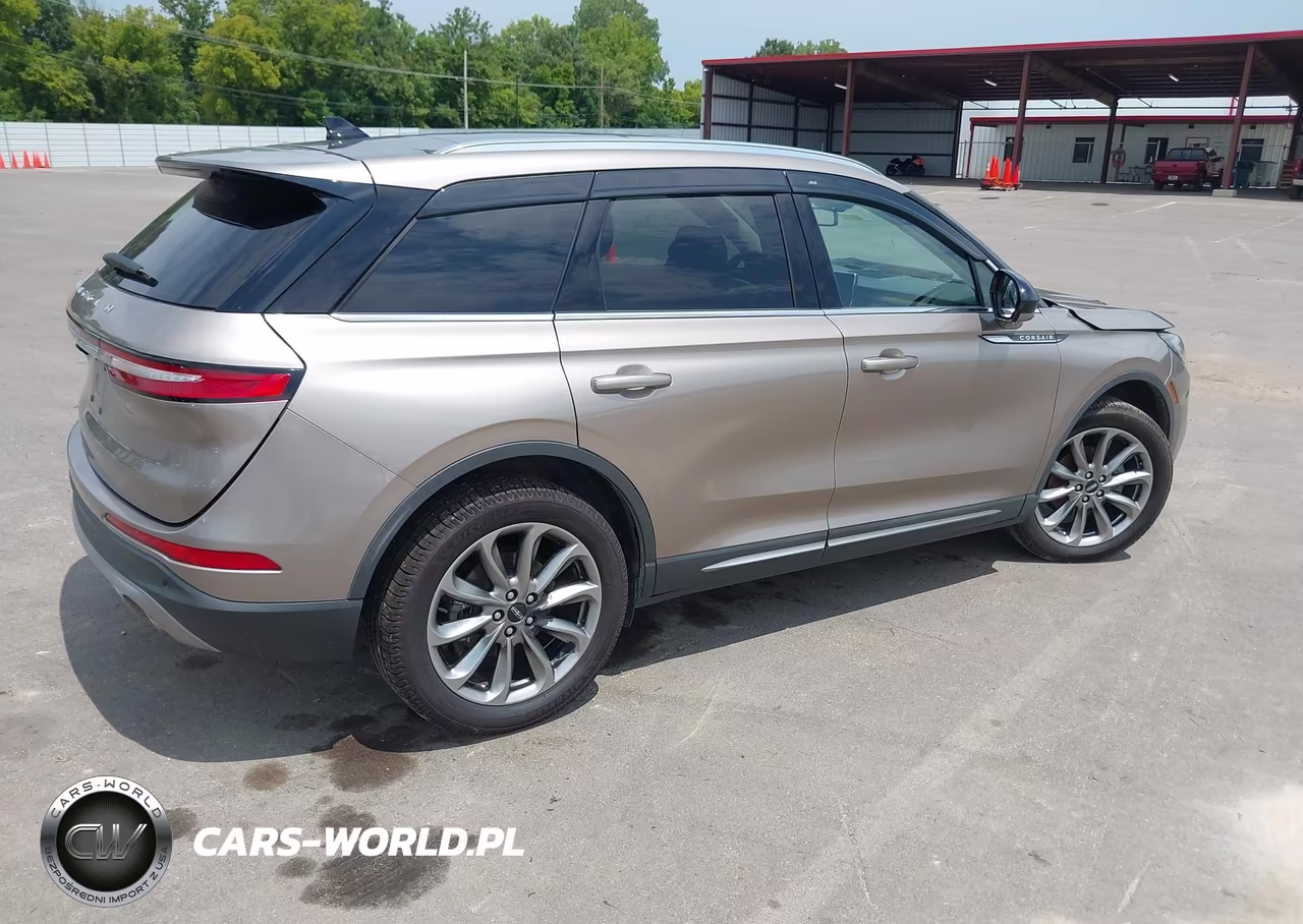 2020 Lincoln Corsair Standard VIN:5LMCJ1C94LUL26139 - 4