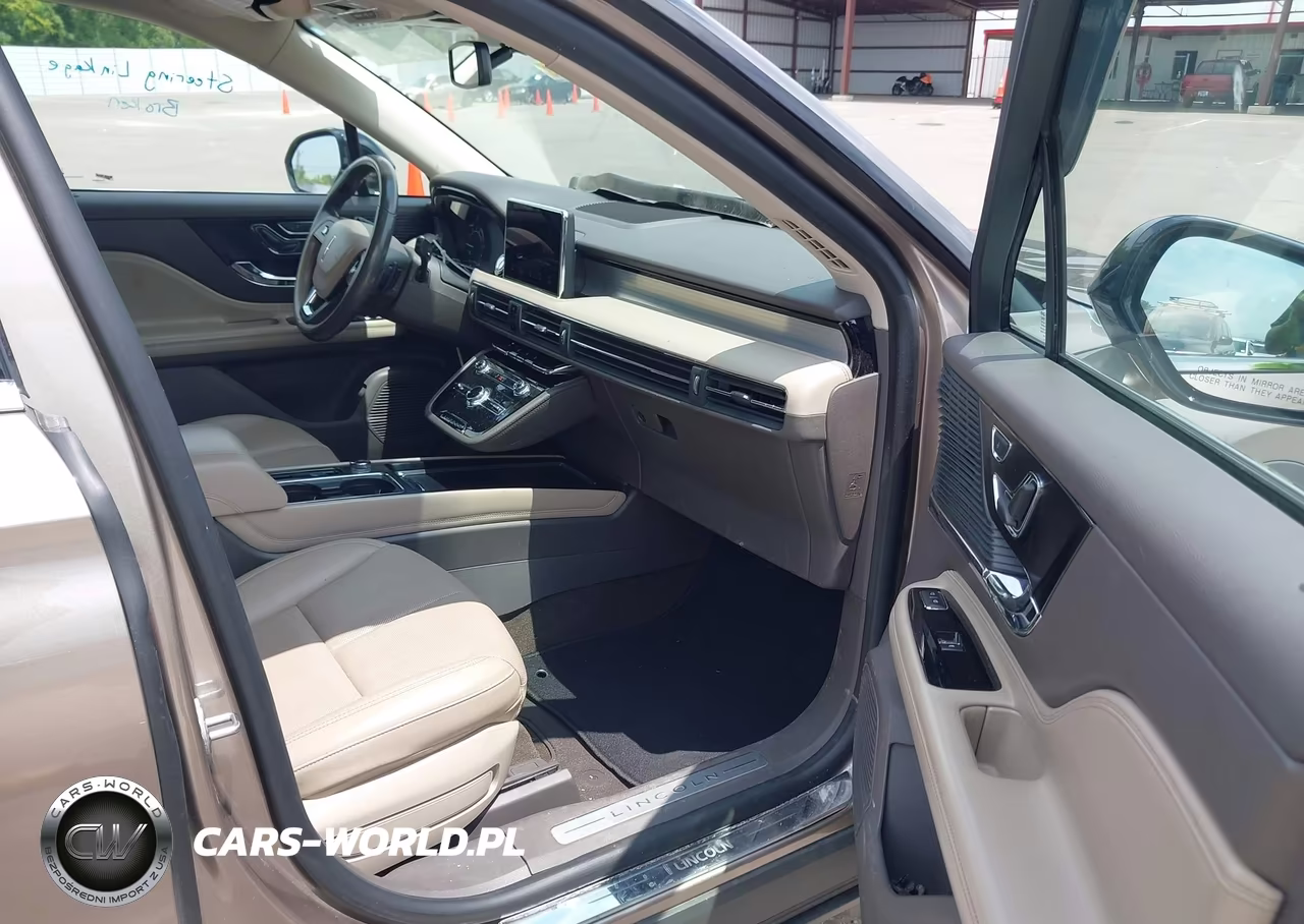 2020 Lincoln Corsair Standard VIN:5LMCJ1C94LUL26139 - 5