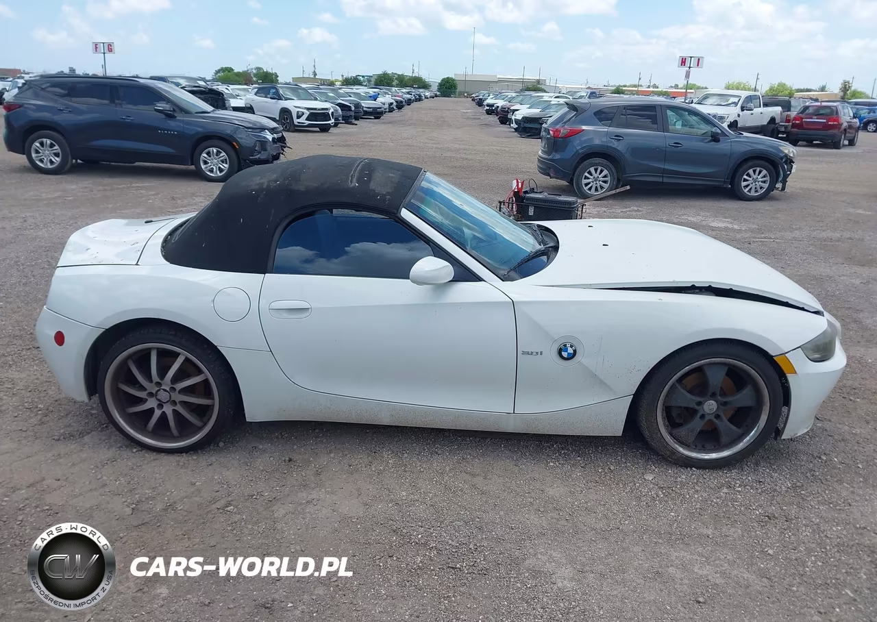 2007 BMW Z4 3.0I VIN:4USBU33527LW72277 - 13