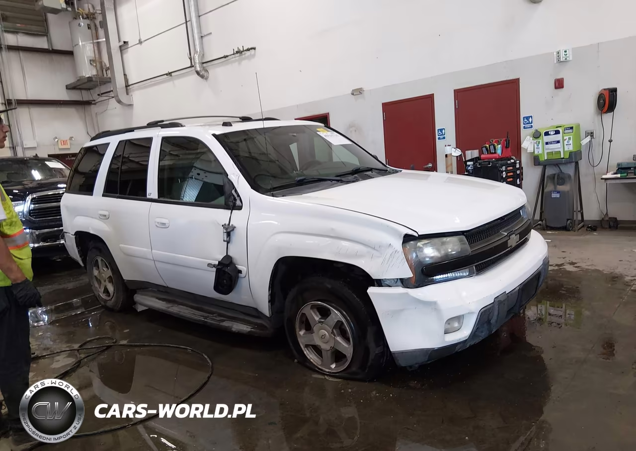 2004 Chevrolet Trailblazer Lt VIN:1GNDT13SX42400743 - 14