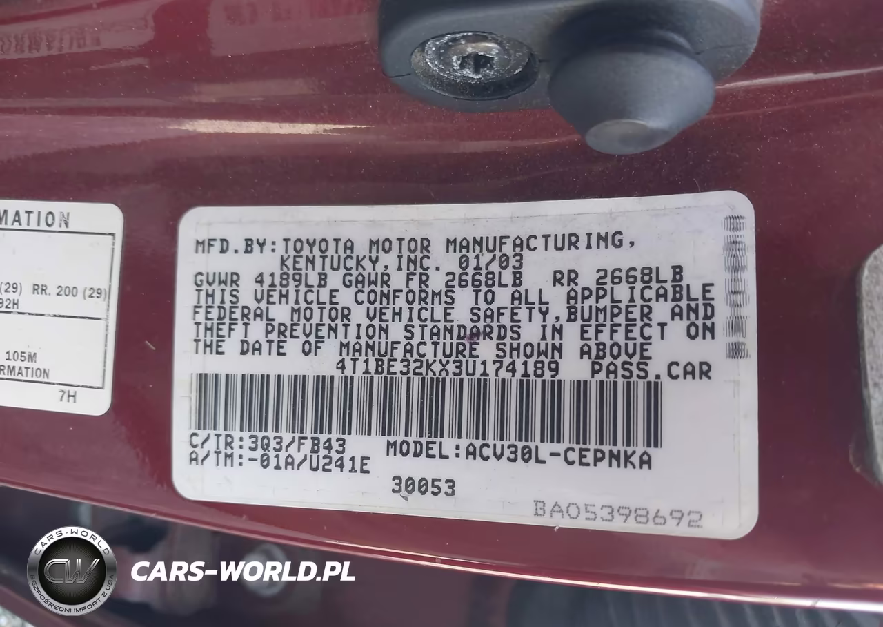 2003 Toyota Camry Le VIN:4T1BE32KX3U174189 - 9