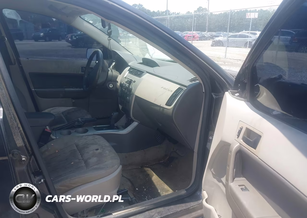 2011 Ford Focus Se VIN:1FAHP3FN0BW158752 - 5