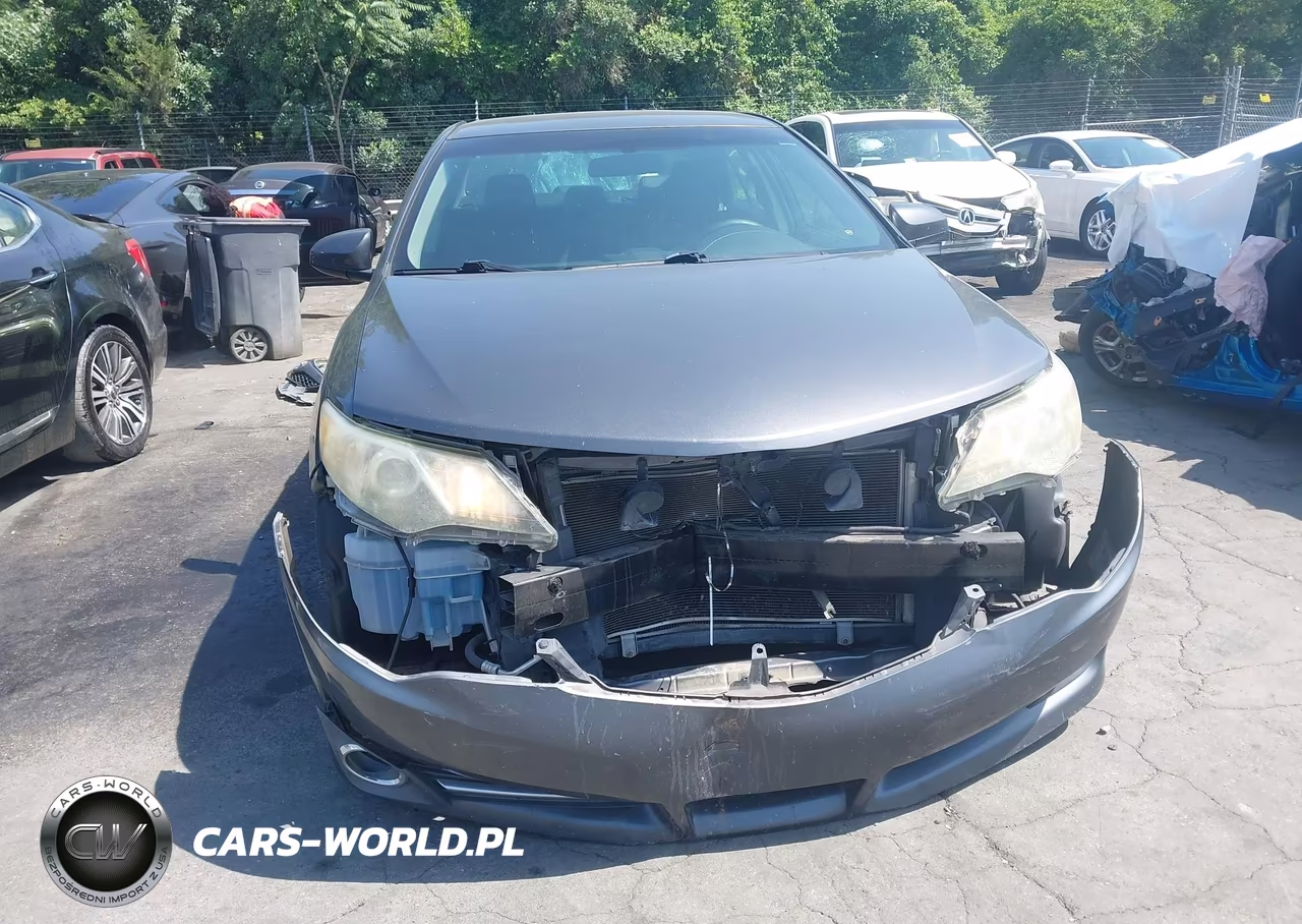 2014 Toyota Camry Se VIN:4T1BF1FK7EU333958 - 6