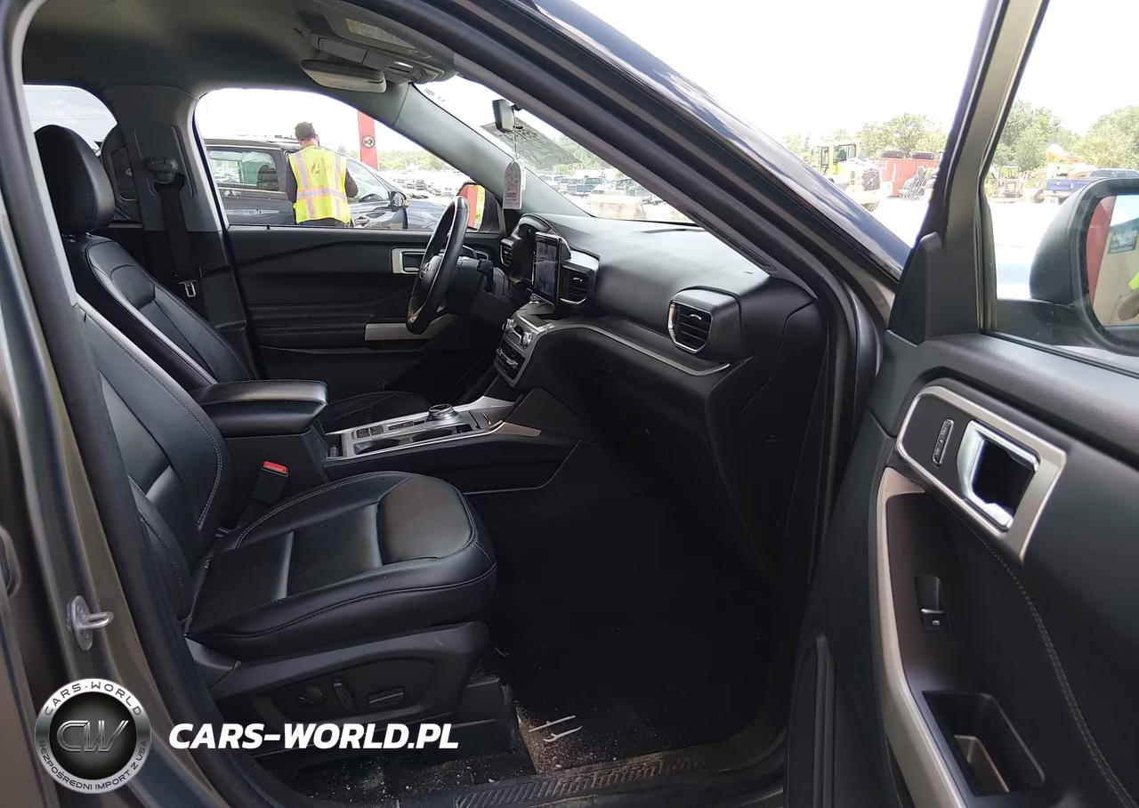 2023 Ford Explorer Xlt VIN:1FMSK7DH9PGB79809 - 5