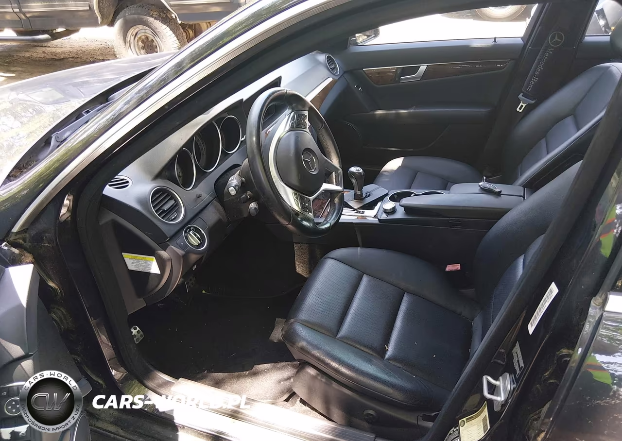 2013 Mercedes-Benz C 250 Sport VIN:WDDGF4HB1DA782938 - 5