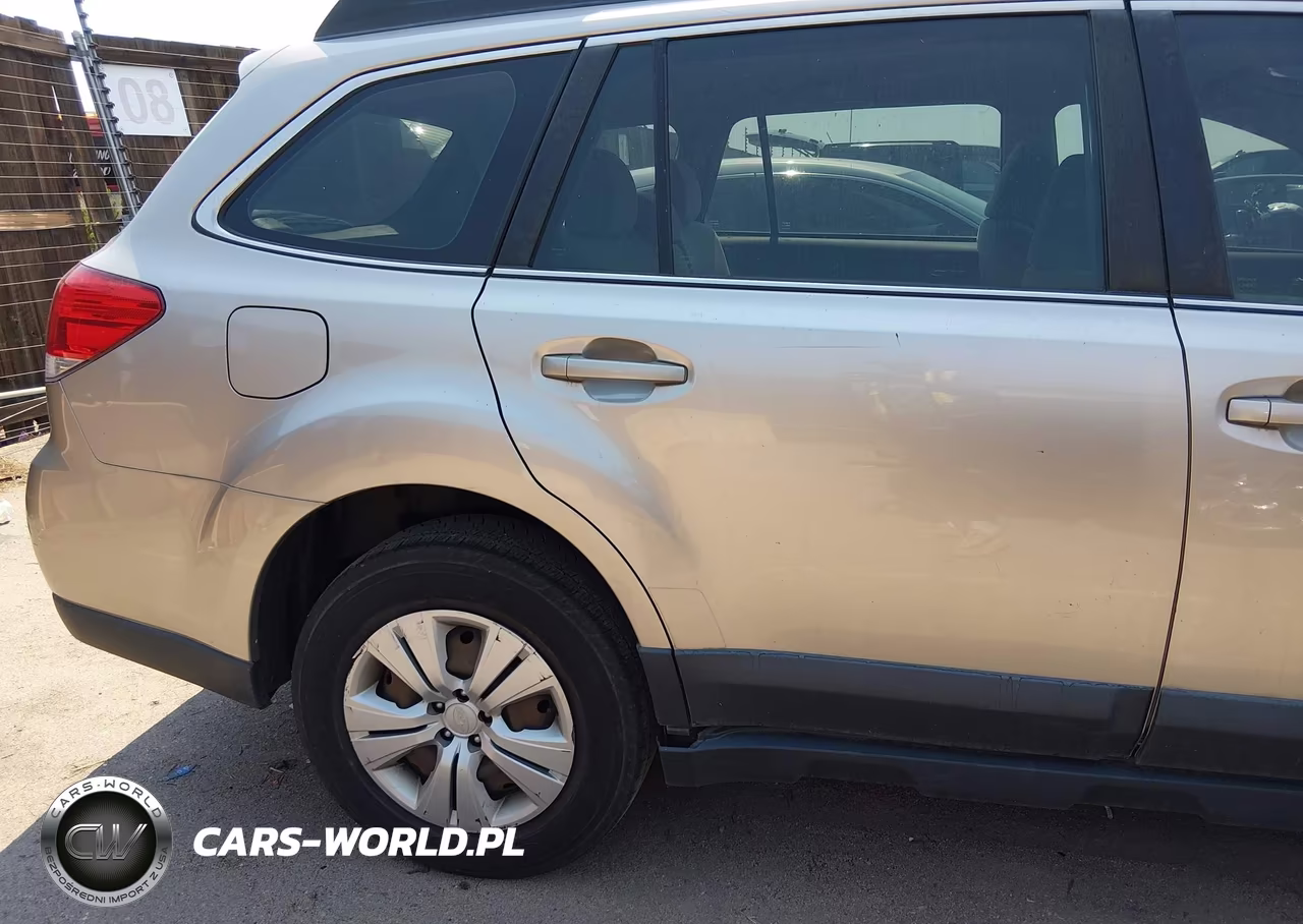 2014 Subaru Outback 2.5I VIN:4S4BRCAC1E1303360 - 17