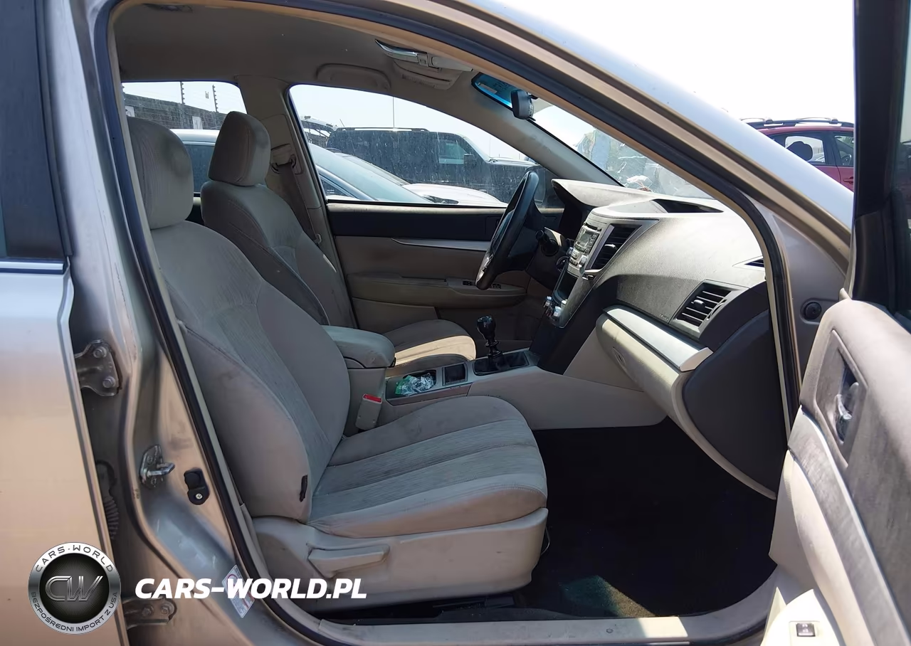 2014 Subaru Outback 2.5I VIN:4S4BRCAC1E1303360 - 5