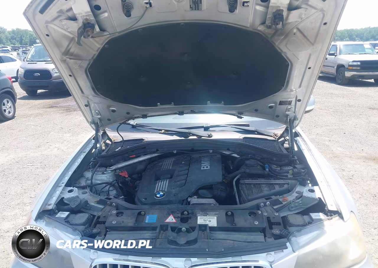 2011 BMW X3 xDrive28I VIN:5UXWX5C59BL701601 - 10