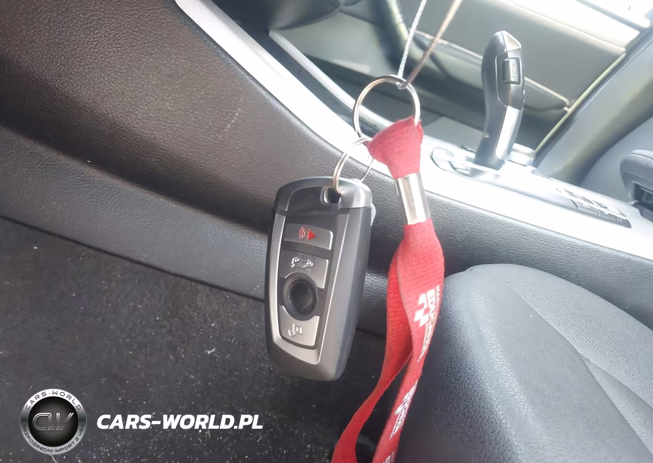 2011 BMW X3 xDrive28I VIN:5UXWX5C59BL701601 - 11