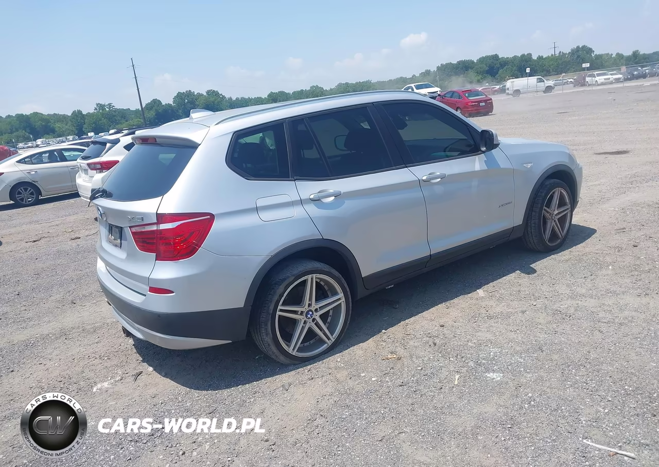 2011 BMW X3 xDrive28I VIN:5UXWX5C59BL701601 - 4