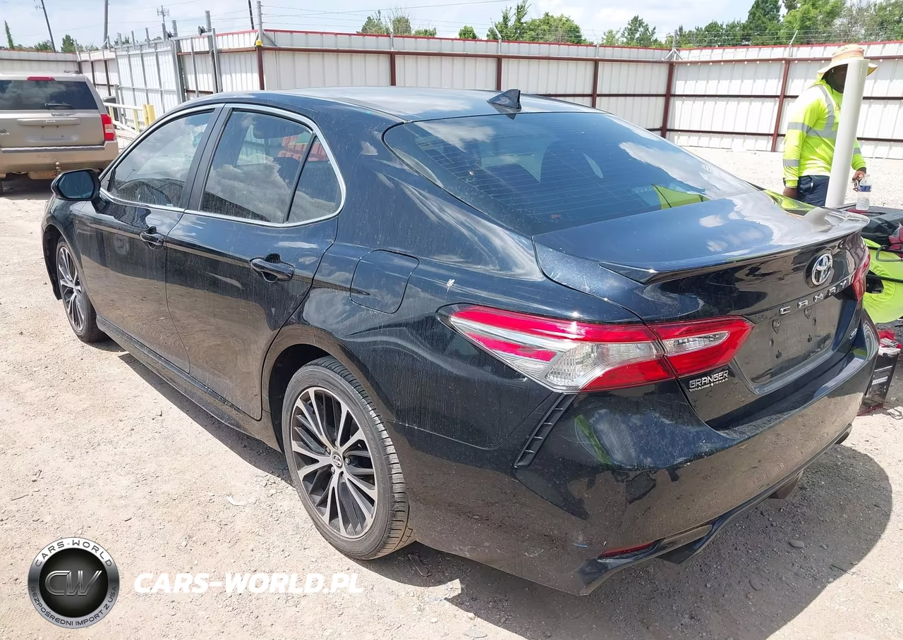 2019 Toyota Camry Se VIN:4T1B11HK4KU837830 - 3