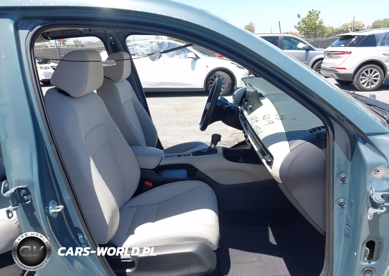 2025 Honda Hr-V Awd Lx VIN:3CZRZ2H33SM751126 - 5