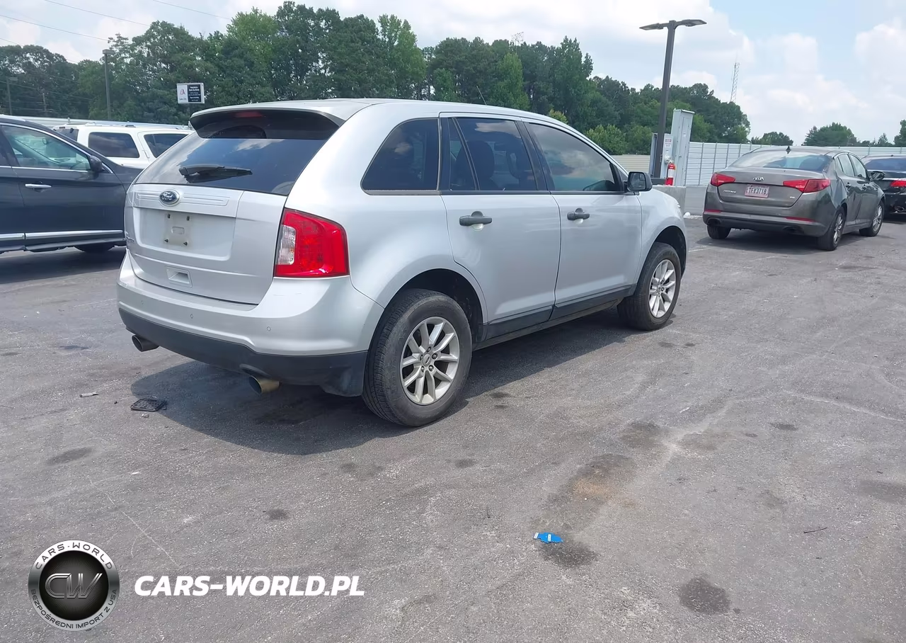 2013 Ford Edge Se VIN:2FMDK3GC7DBB55044 - 4