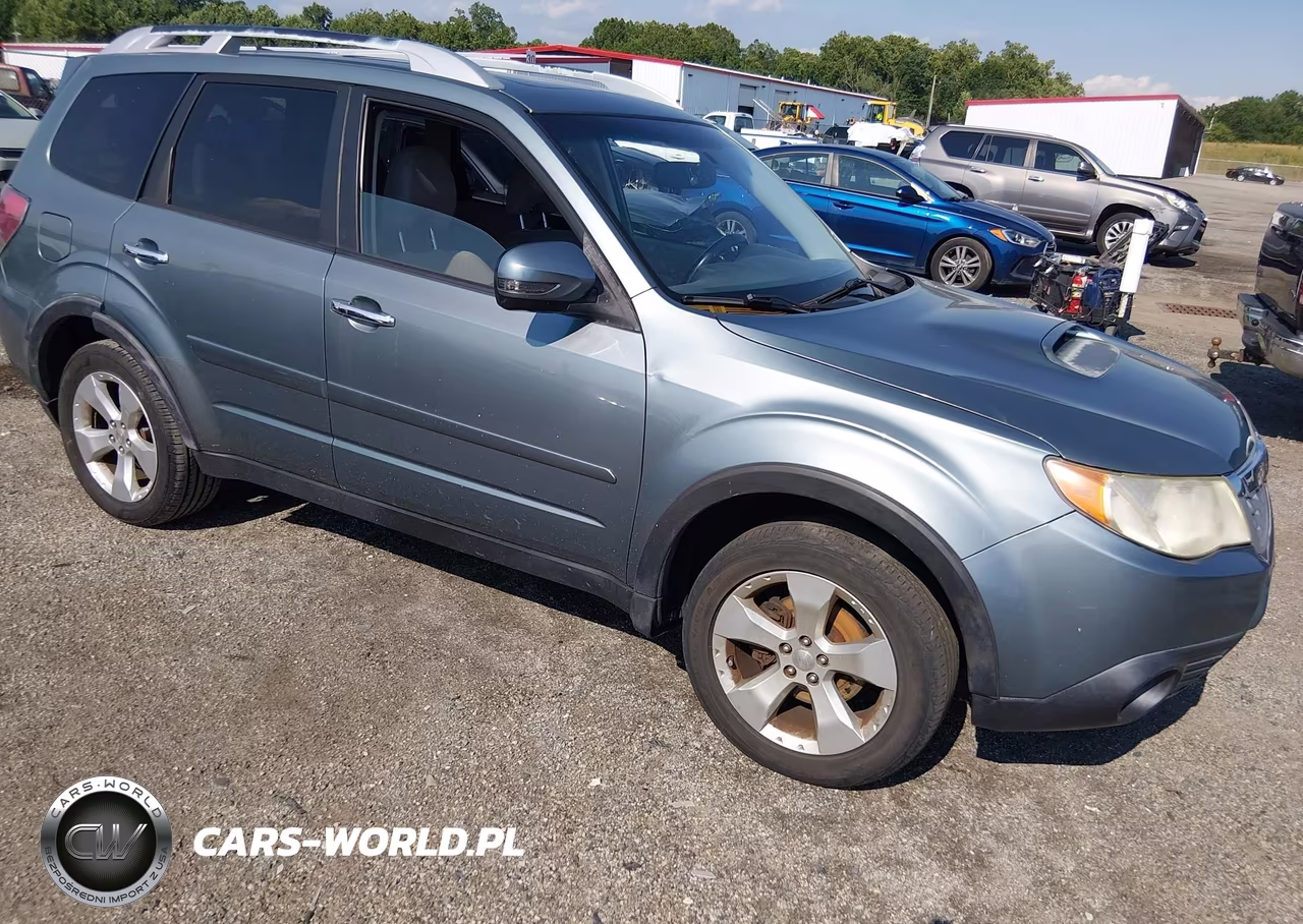2011 Subaru Forester 2.5Xt Touring – zdjęcie 1 z 11