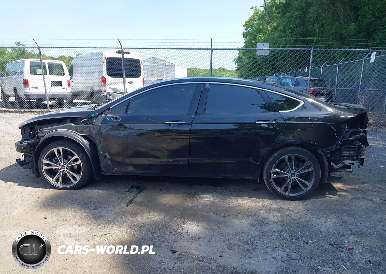 2020 Ford Fusion Titanium VIN:3FA6P0D97LR192140 - 14