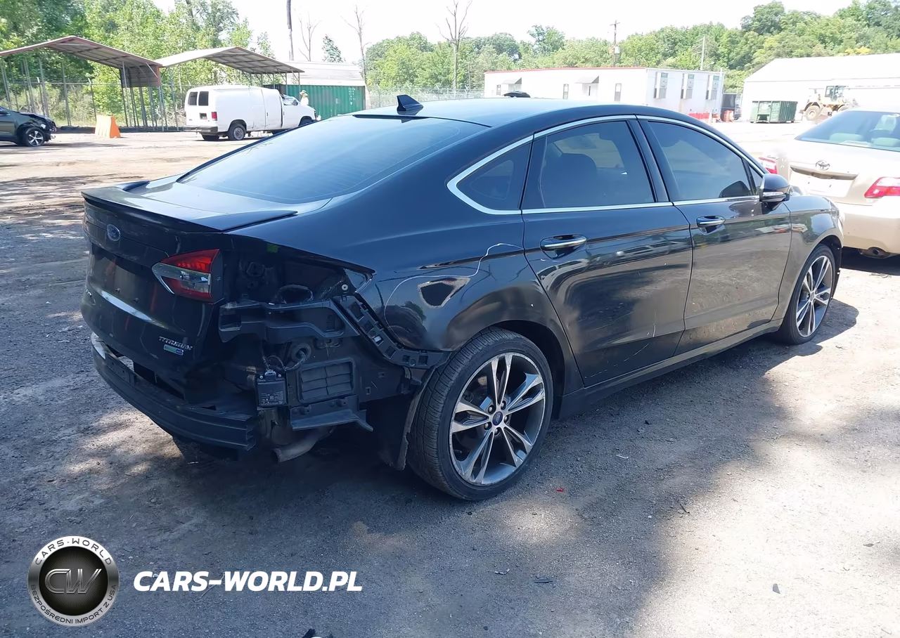 2020 Ford Fusion Titanium VIN:3FA6P0D97LR192140 - 4