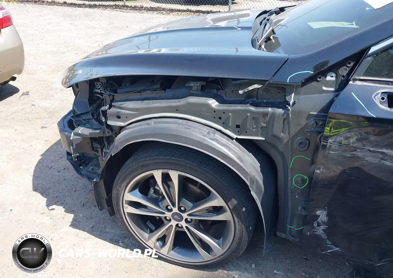 2020 Ford Fusion Titanium VIN:3FA6P0D97LR192140 - 6