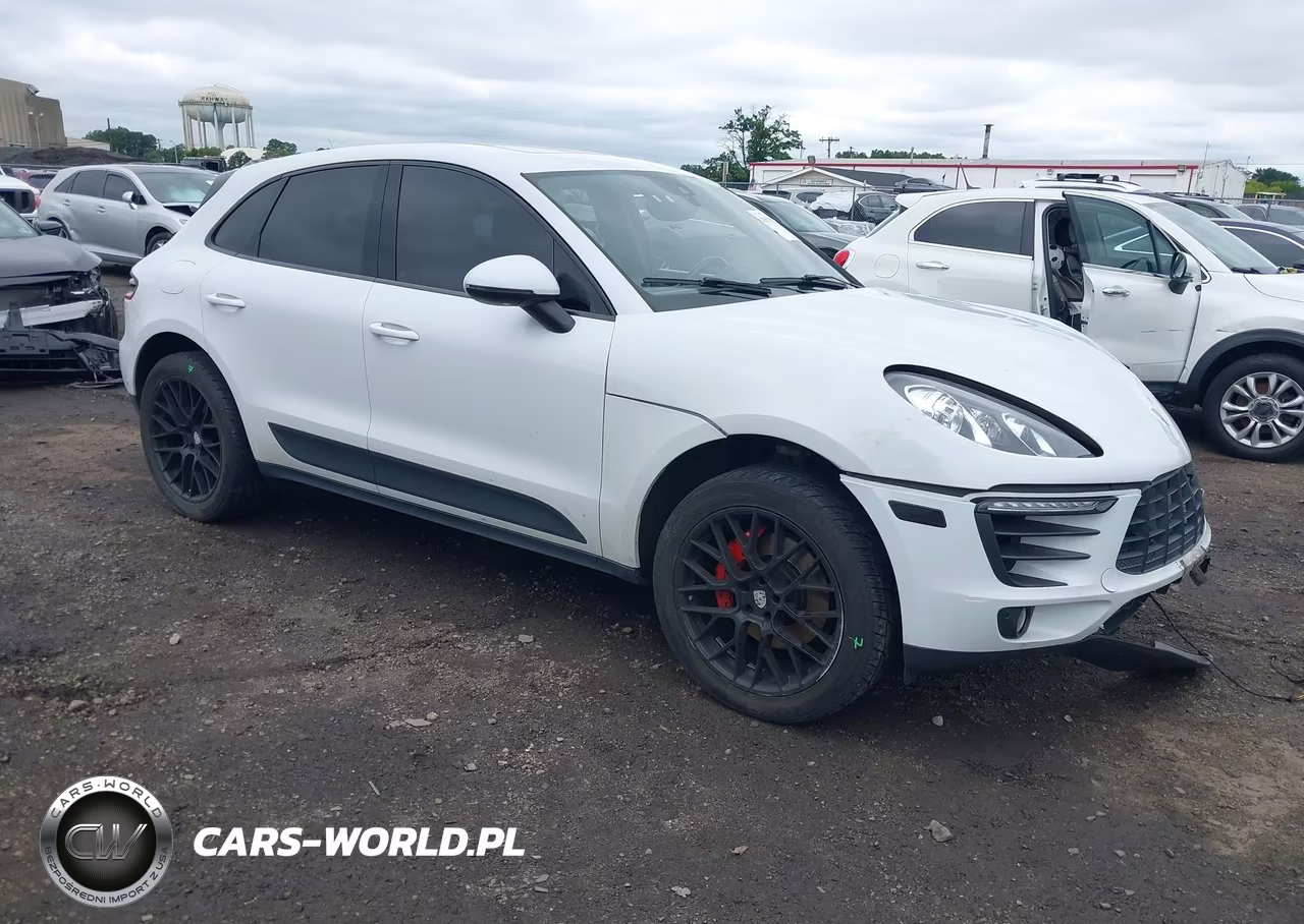 2016 Porsche Macan S