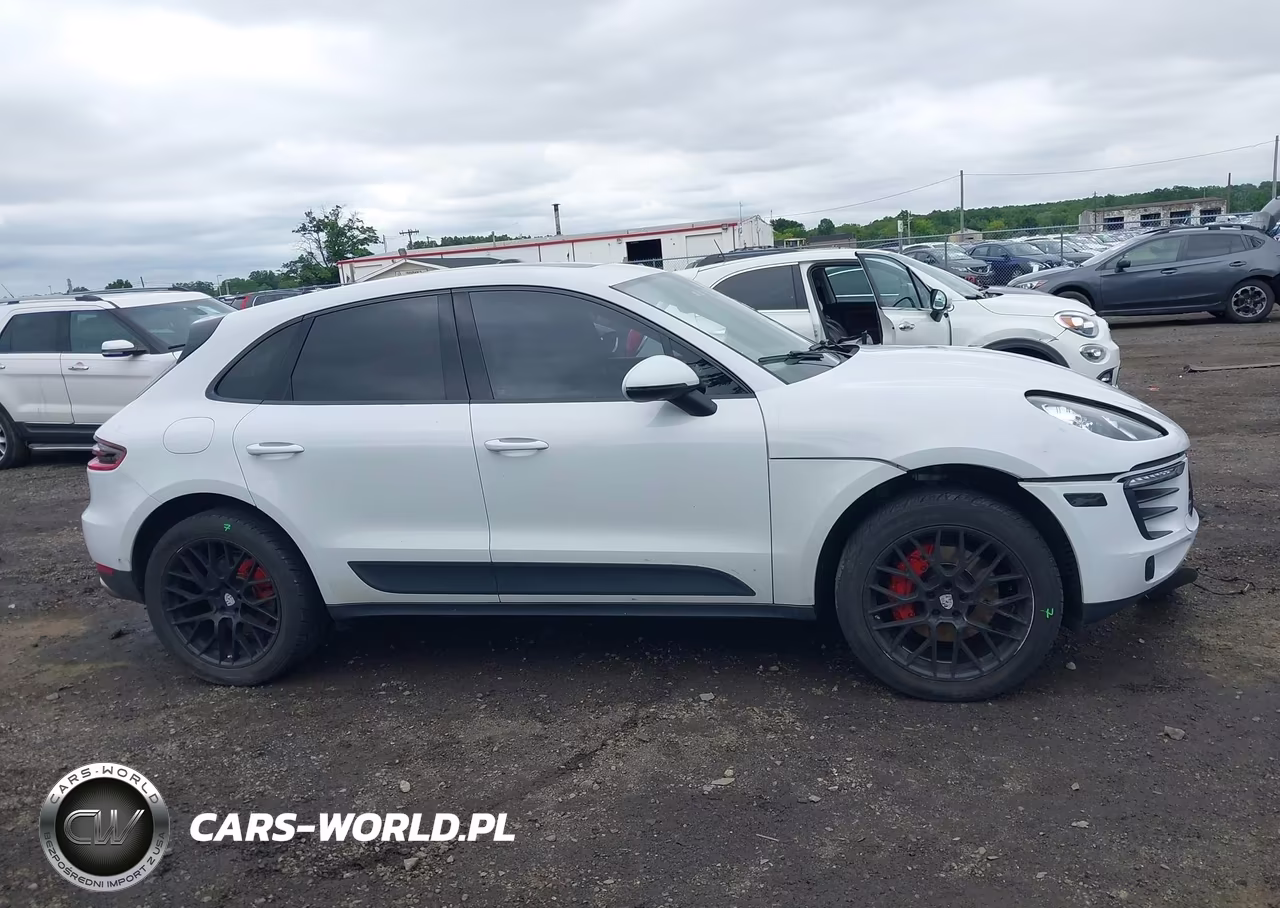 2016 Porsche Macan S VIN:WP1AB2A55GLB50391 - 13