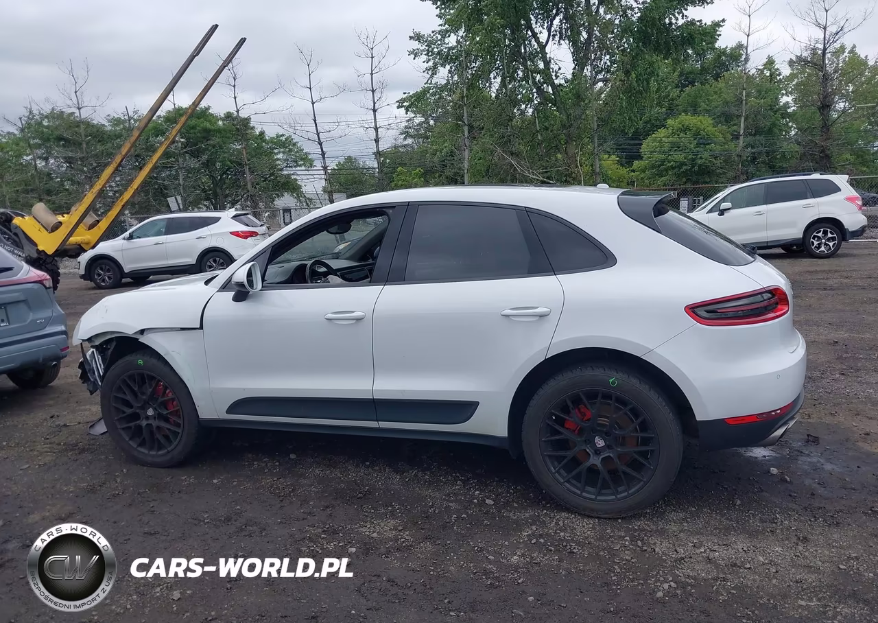 2016 Porsche Macan S VIN:WP1AB2A55GLB50391 - 14