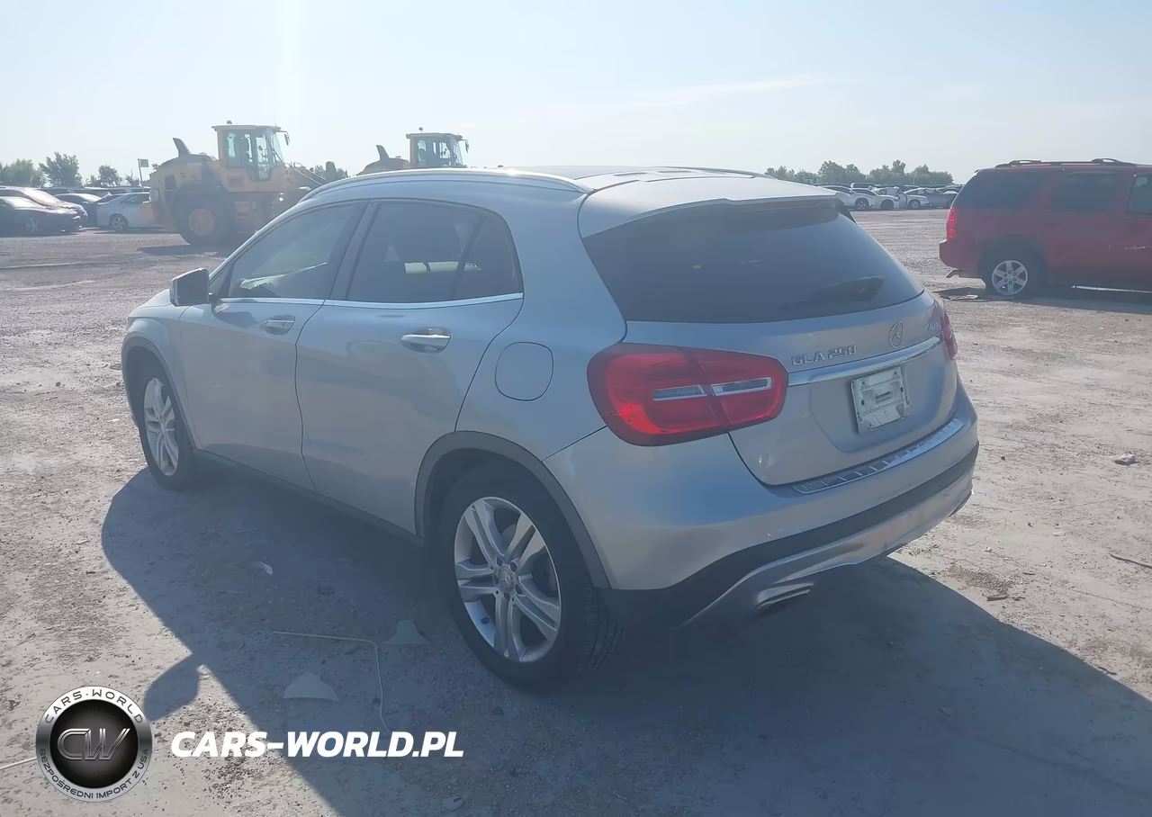 2016 Mercedes-Benz Gla 250 4Matic VIN:WDCTG4GB4GJ217038 - 3