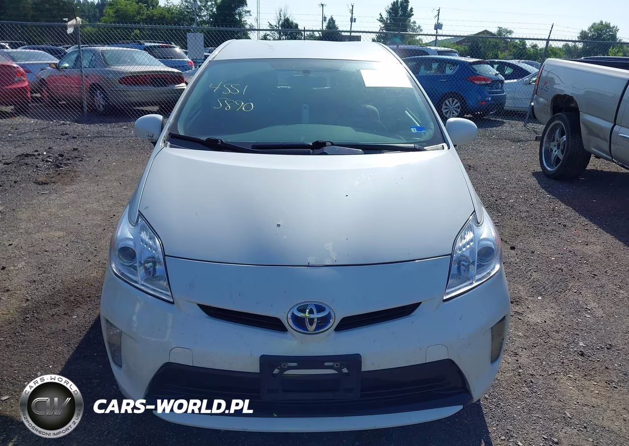 2014 Toyota Prius Two VIN:JTDKN3DU9E1769946 - 12