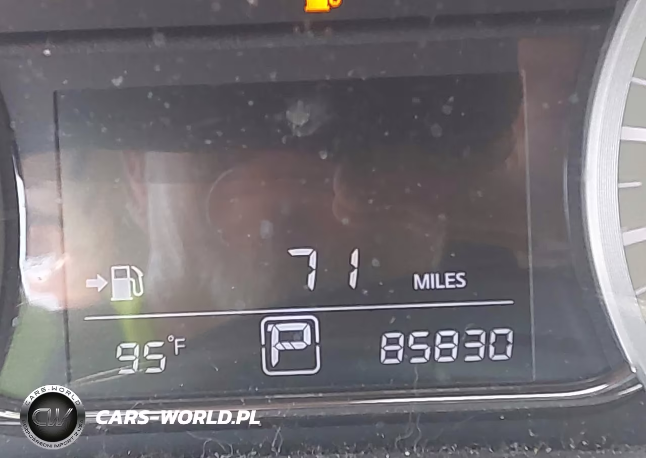 2015 Nissan Sentra Sr VIN:3N1AB7AP4FY361722 - 16