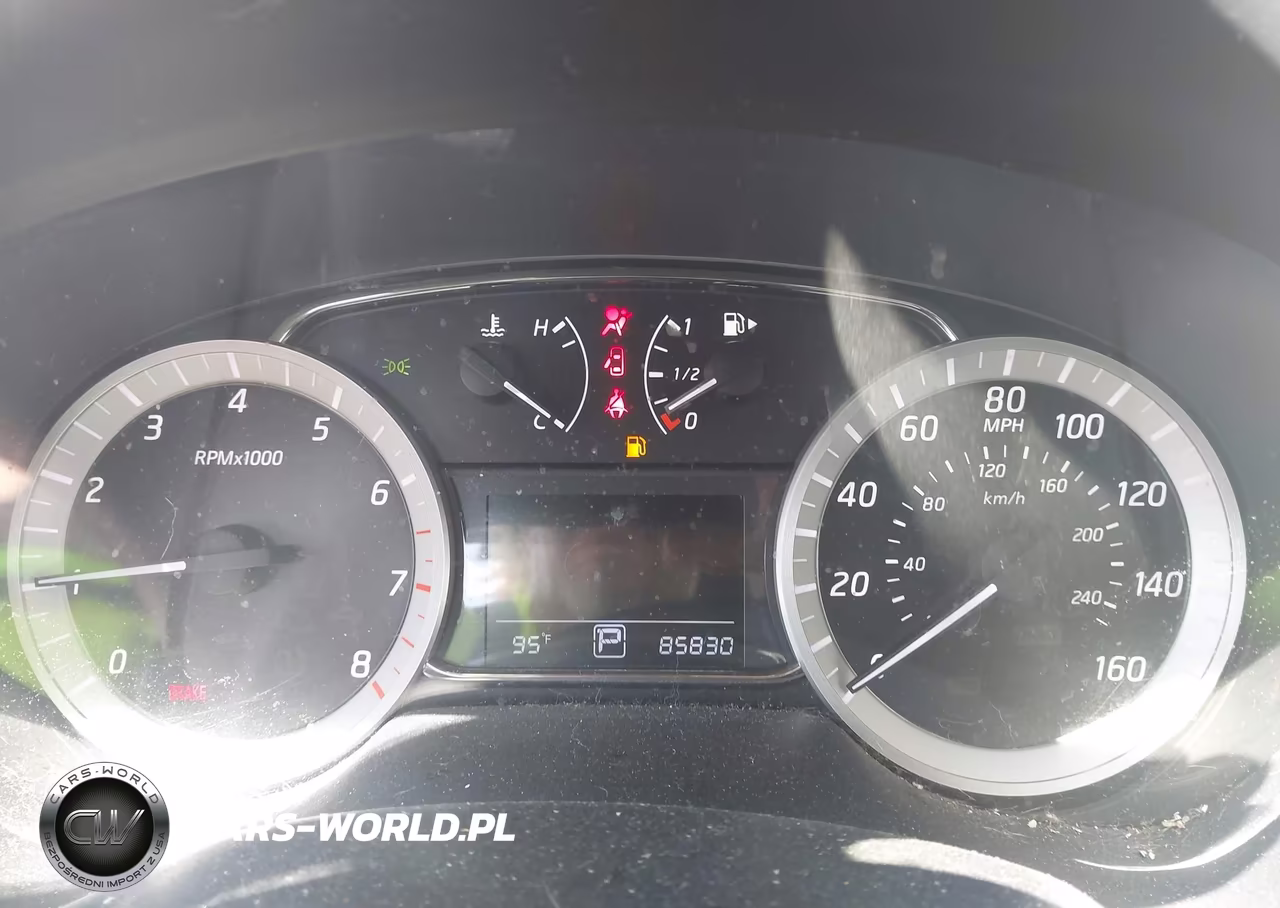 2015 Nissan Sentra Sr VIN:3N1AB7AP4FY361722 - 7