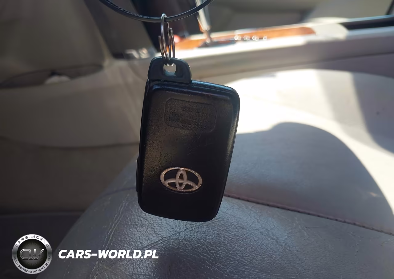 2011 Toyota Camry Hybrid VIN:4T1BB3EK8BU143607 - 11
