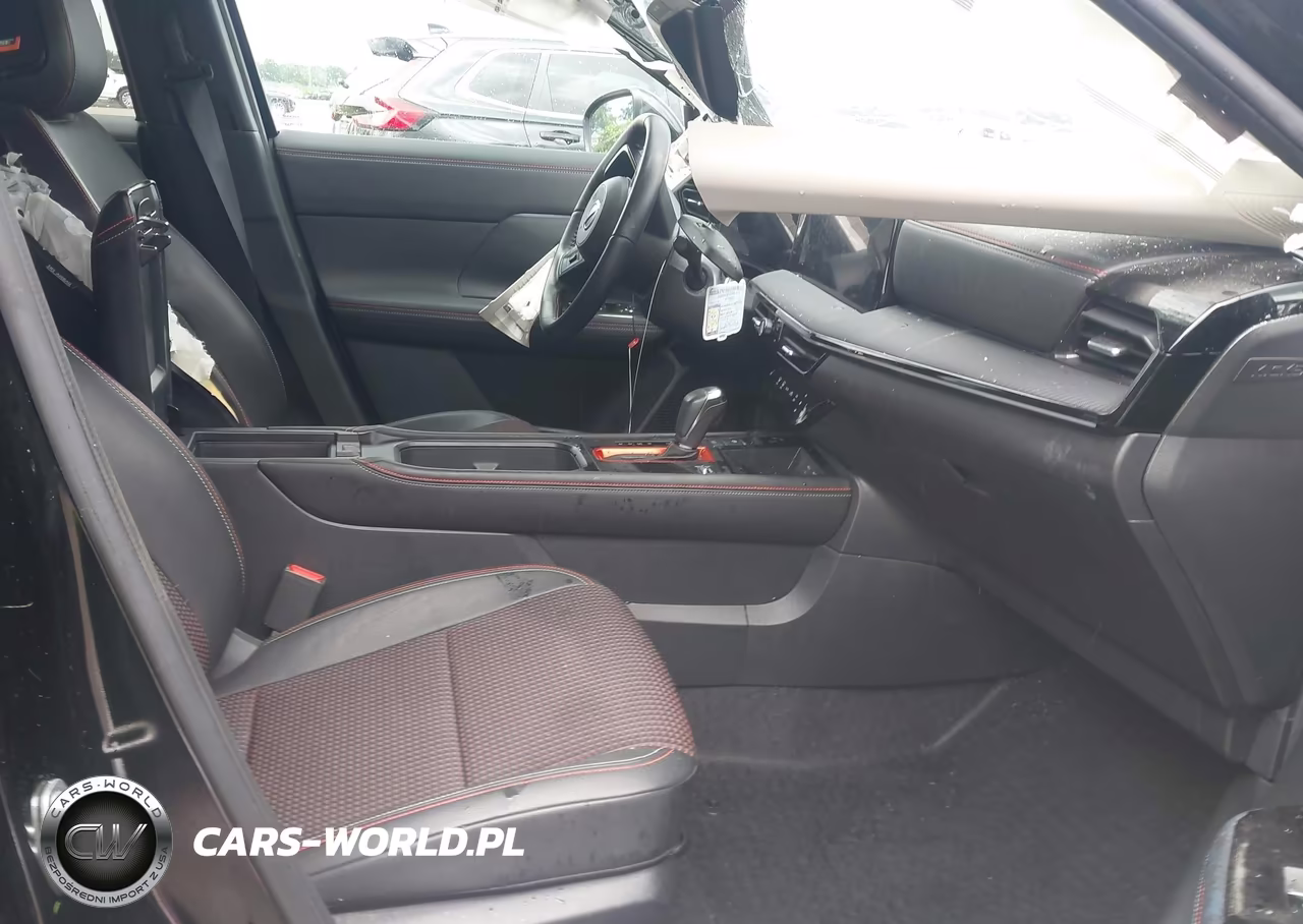 2025 Nissan Kicks Sr Fwd VIN:3N8AP6DC3SL309365 - 5