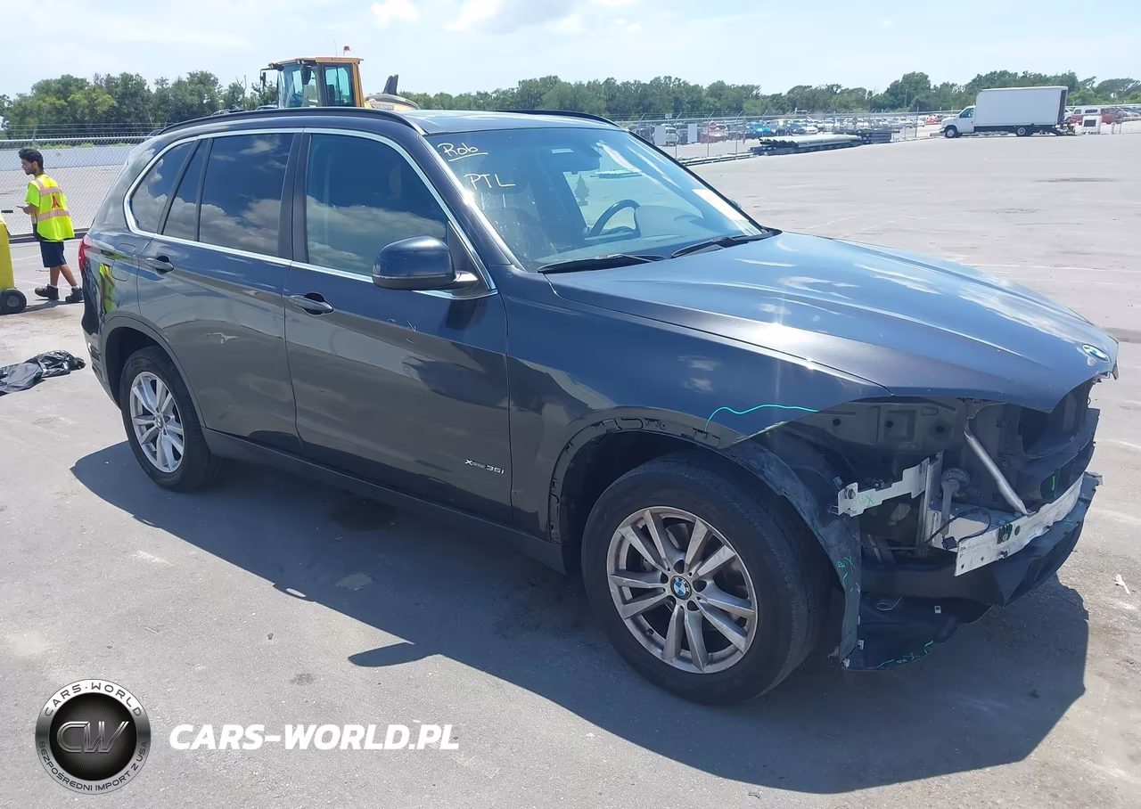 2015 BMW X5 xDrive35I – zdjęcie 1 z 16