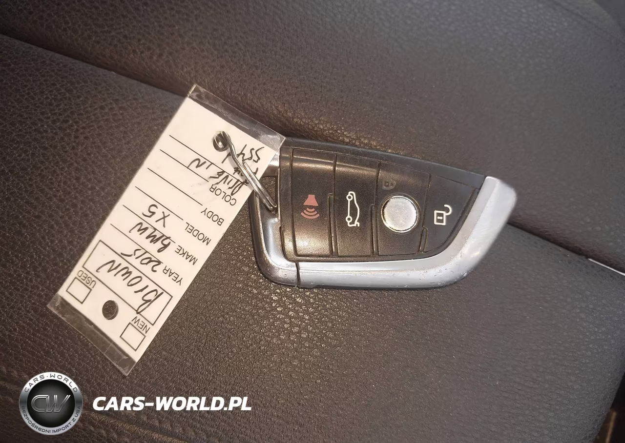 2015 BMW X5 xDrive35I VIN:5UXKR0C54F0K65209 - 11