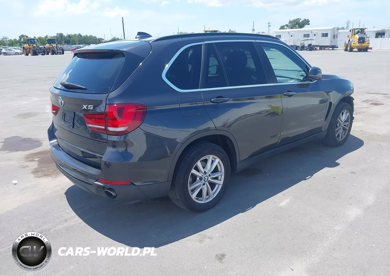 2015 BMW X5 xDrive35I VIN:5UXKR0C54F0K65209 - 4