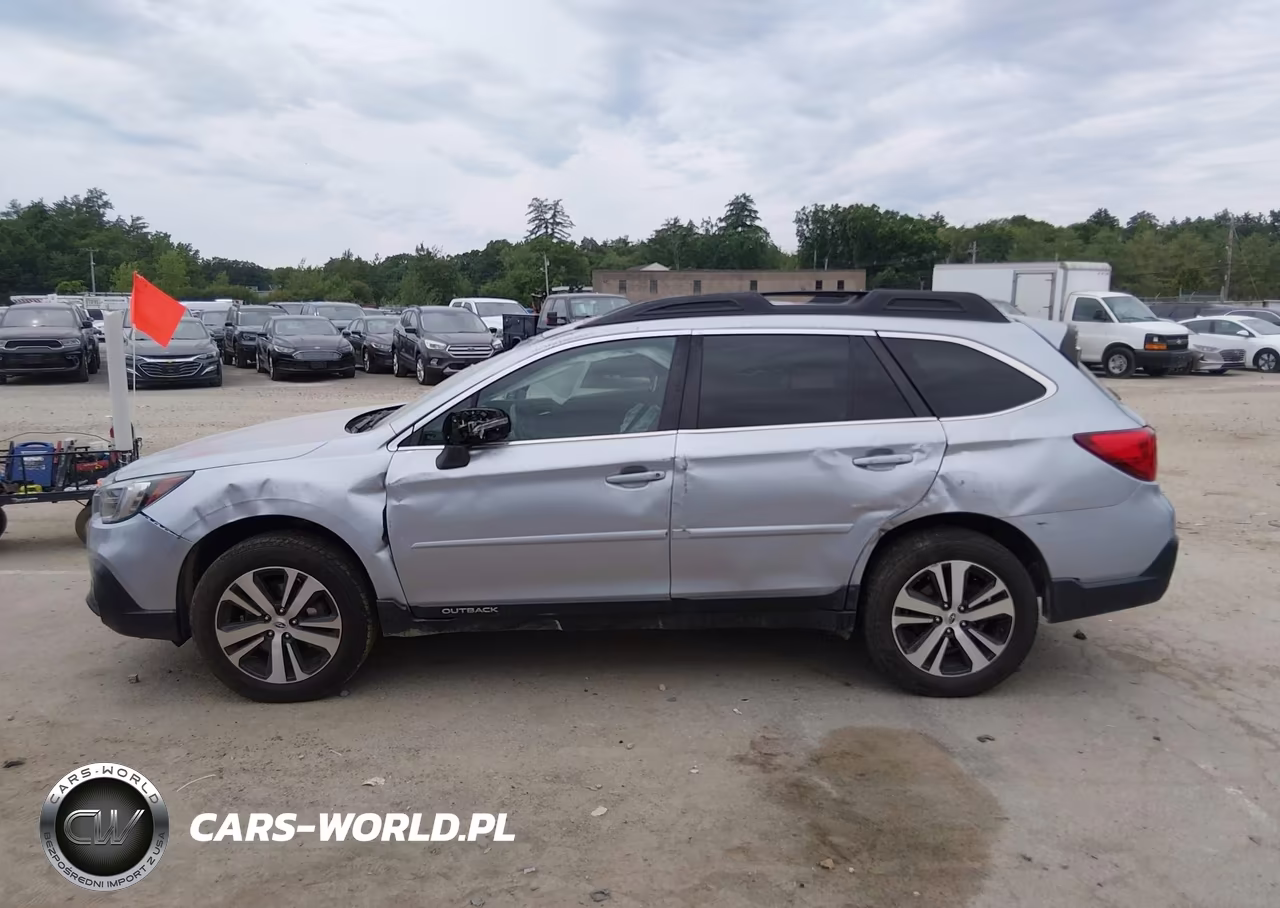 2018 Subaru Outback 2.5I Limited VIN:4S4BSANC8J3264848 - 15