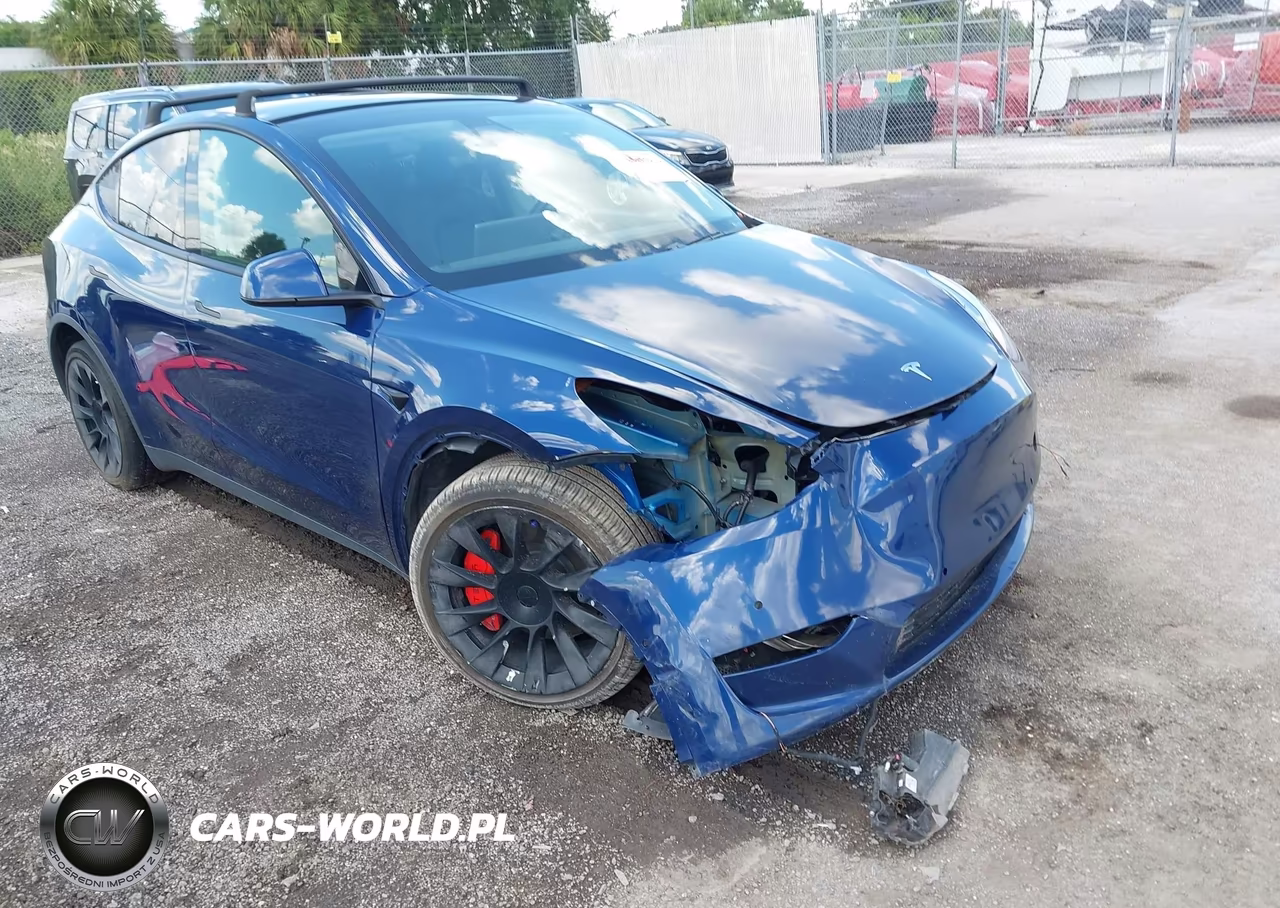 2021 Tesla Model Y Long Range Dual Motor All-Wheel Drive VIN:5YJYGDEE8MF080486 - 11