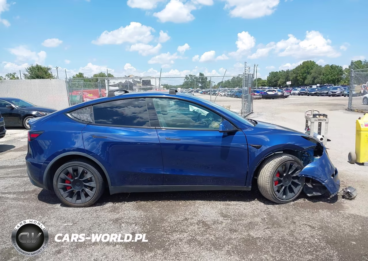 2021 Tesla Model Y Long Range Dual Motor All-Wheel Drive VIN:5YJYGDEE8MF080486 - 15