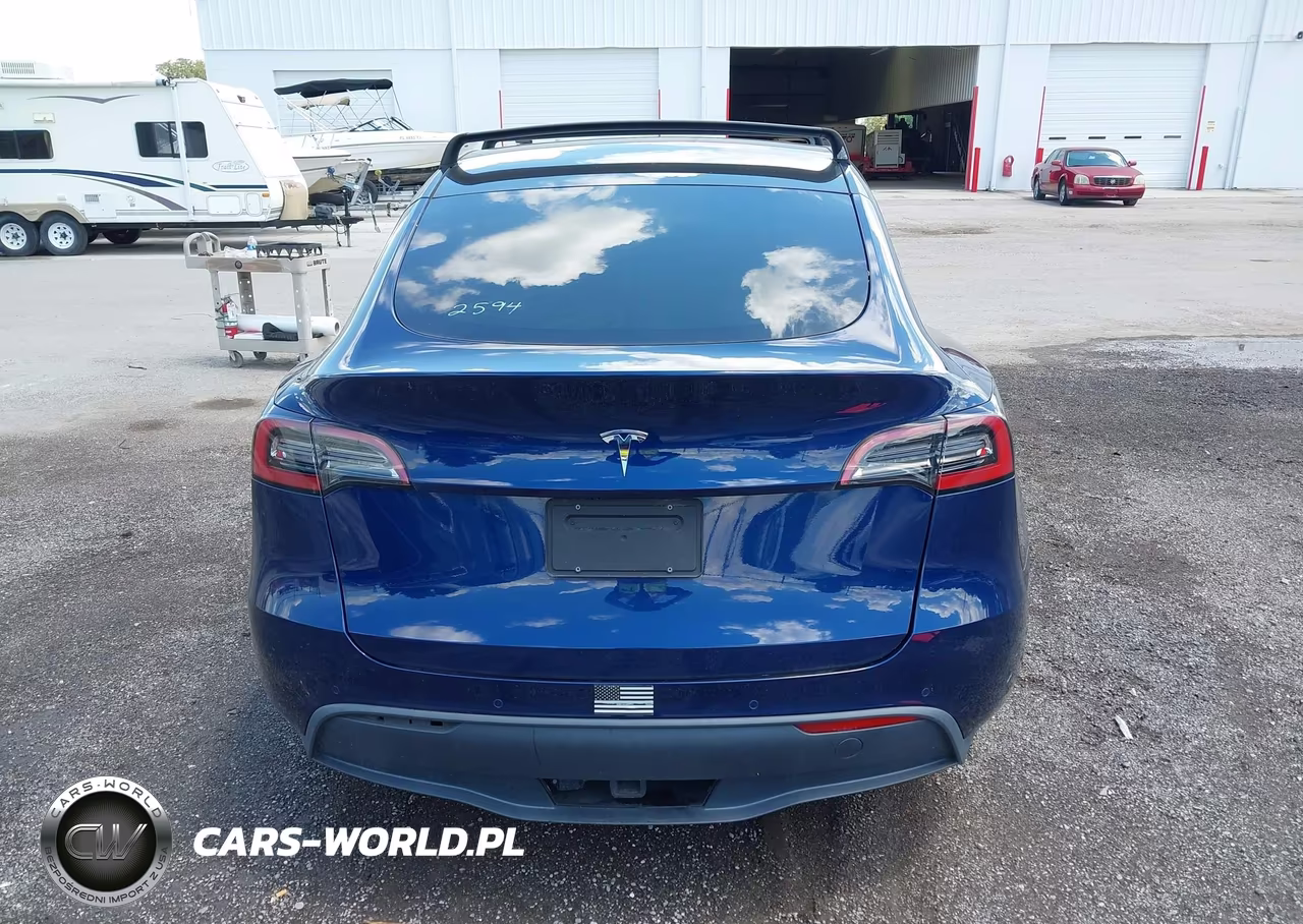 2021 Tesla Model Y Long Range Dual Motor All-Wheel Drive VIN:5YJYGDEE8MF080486 - 18