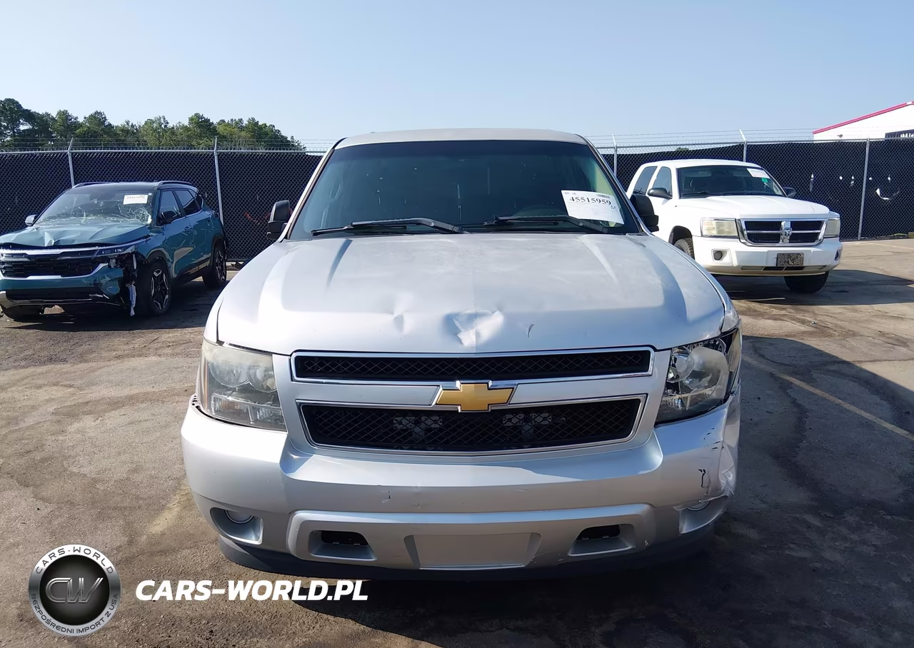 2014 Chevrolet Tahoe Commercial VIN:1GNLC2E02ER212305 - 12