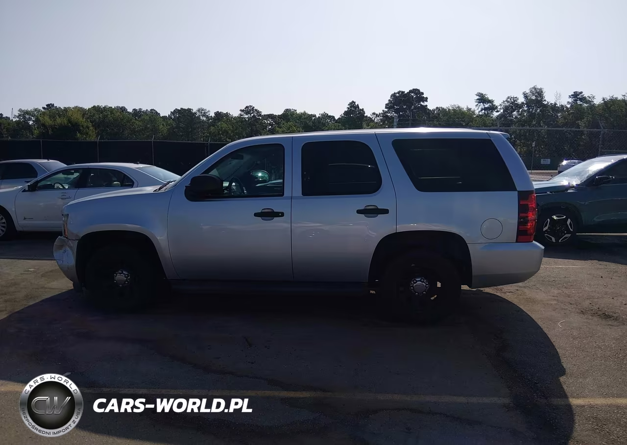 2014 Chevrolet Tahoe Commercial VIN:1GNLC2E02ER212305 - 14