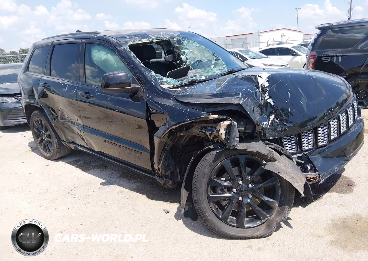 2021 Jeep Grand Cherokee Laredo X 4X2 – zdjęcie 1 z 15
