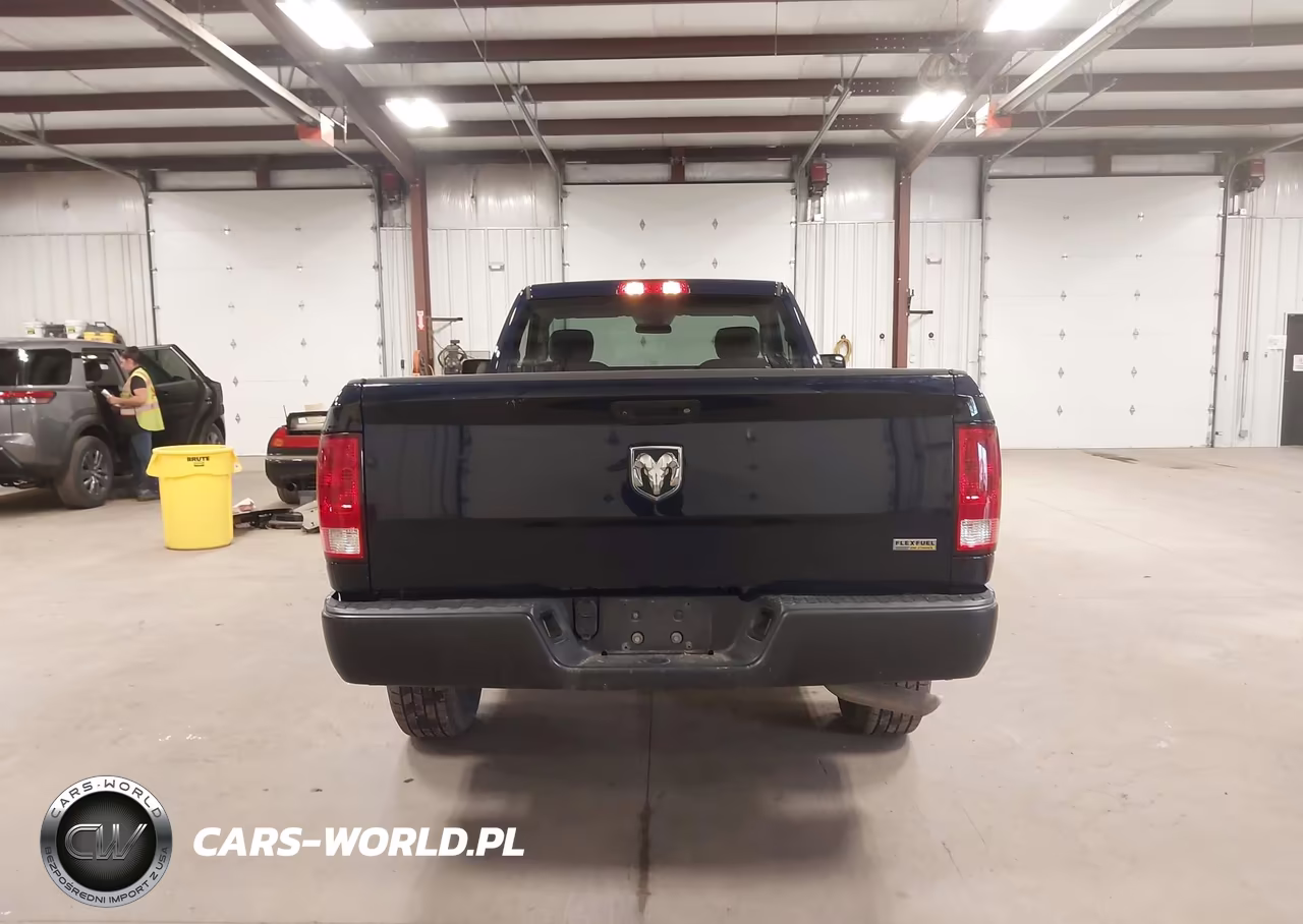 2018 Ram 1500 Tradesman 4X2 8' Box VIN:3C6JR6DG0JG255367 - 20