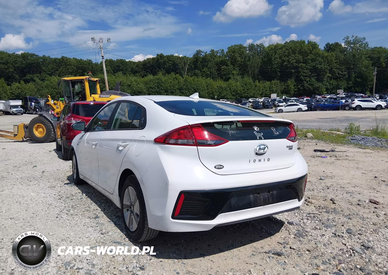 2017 Hyundai Ioniq Hybrid Blue VIN:KMHC65LC3HU048056 - 3