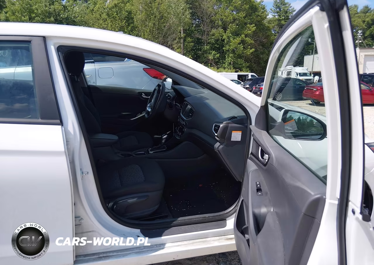2017 Hyundai Ioniq Hybrid Blue VIN:KMHC65LC3HU048056 - 5