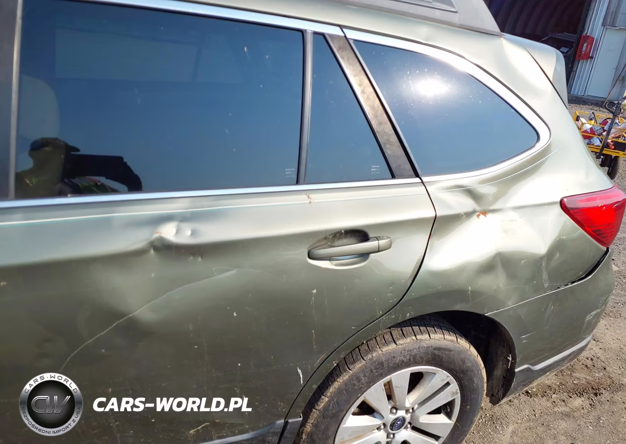 2017 Subaru Outback 2.5I Premium VIN:4S4BSACCXH3399262 - 17