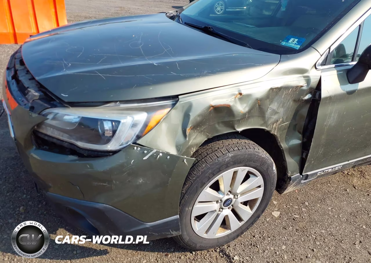 2017 Subaru Outback 2.5I Premium VIN:4S4BSACCXH3399262 - 6