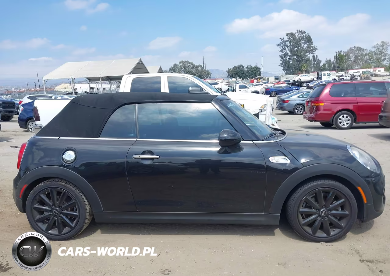 2017 Mini Convertible Cooper S VIN:WMWWG9C59H3C23097 - 13